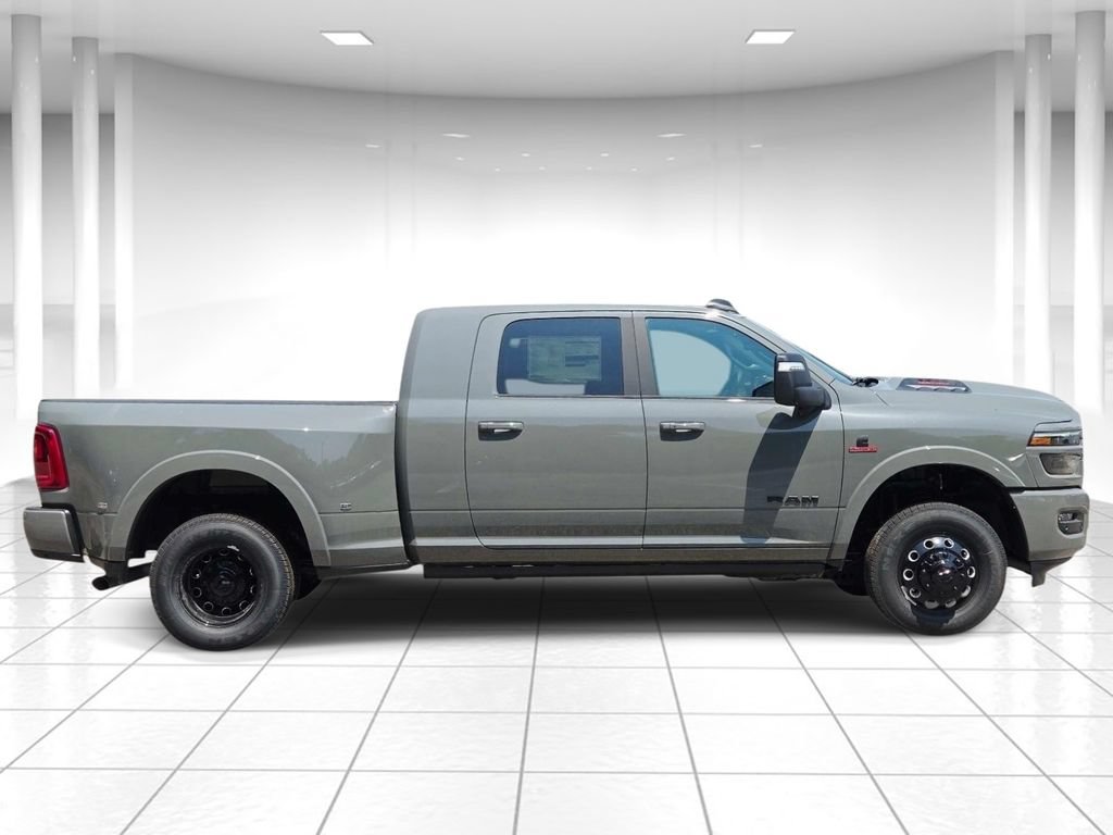 New 2026 RAM 3500 Limited AWD/4WD image 2