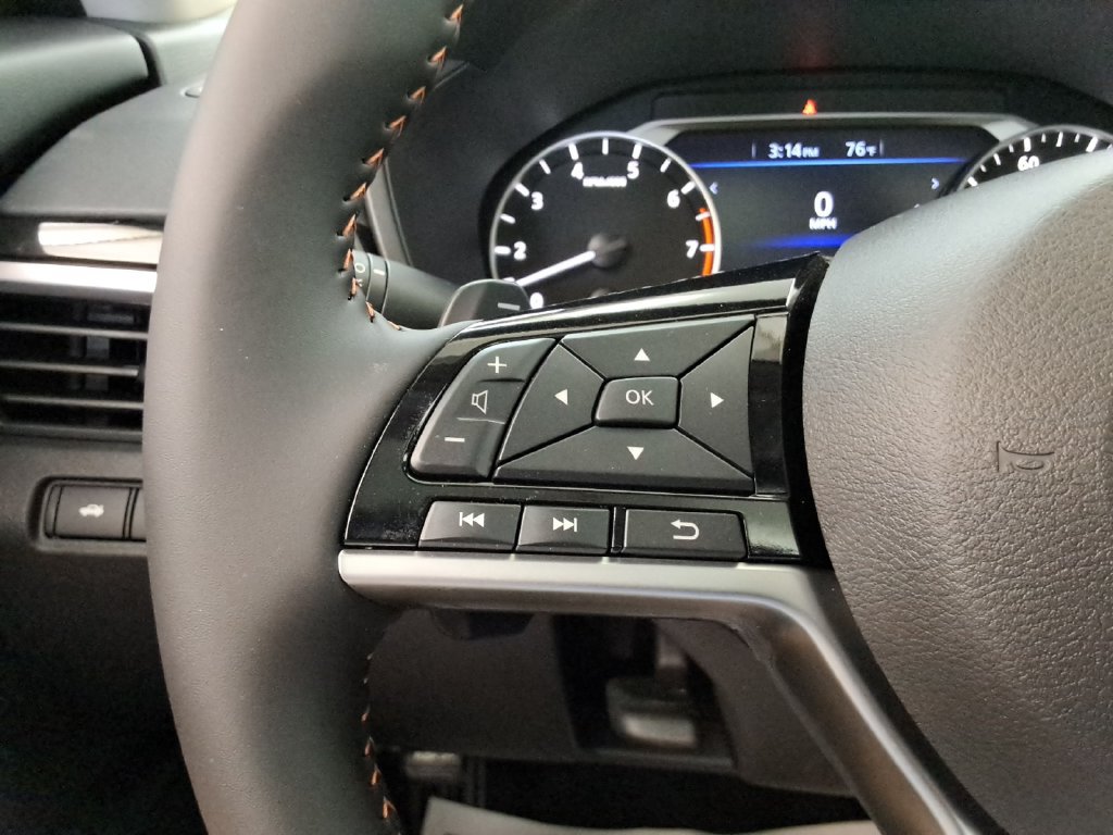 Used 2025 Nissan Altima 2.5 SR w/ SR Premium Package FWD image 25