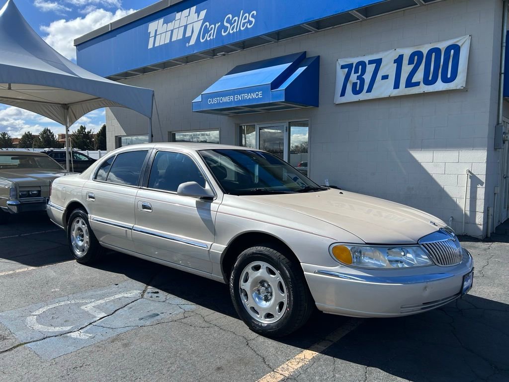Used 1999 Lincoln Continental FWD image 1