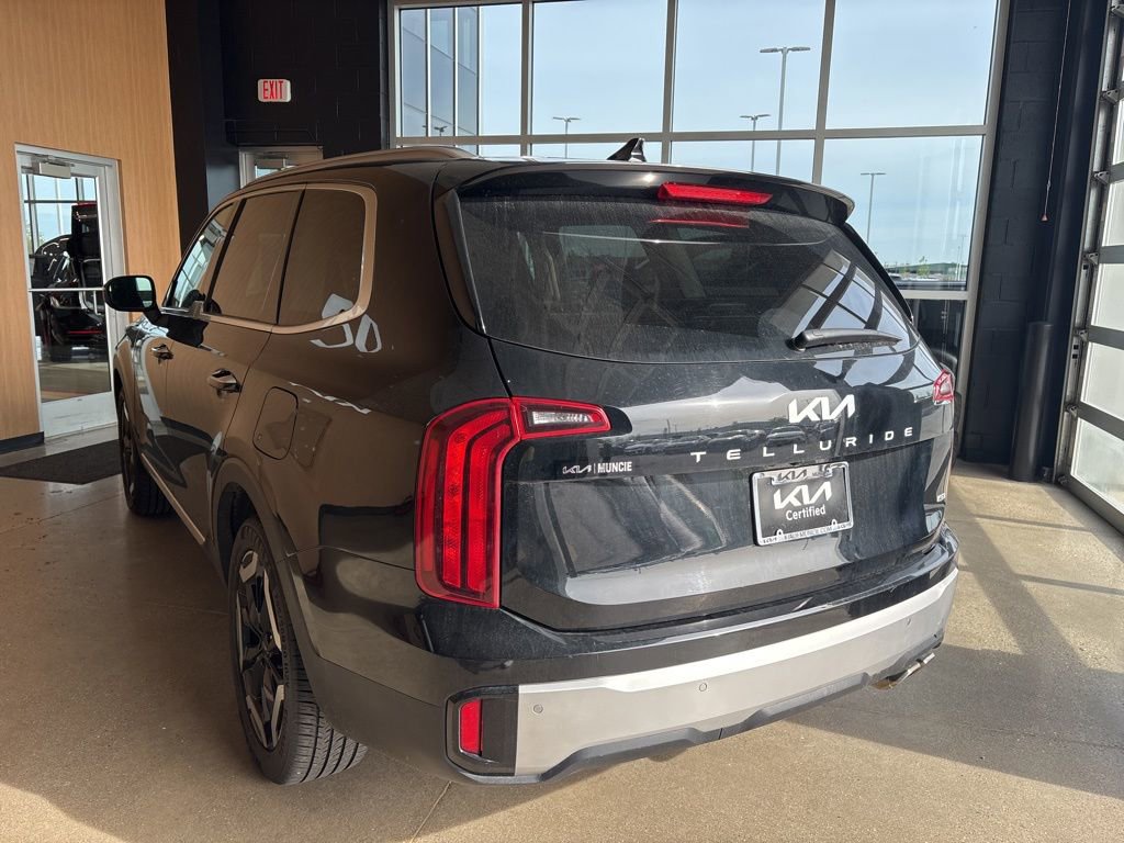 Certified 2023 Kia Telluride S w/ S Sunroof Package AWD/4WD image 10