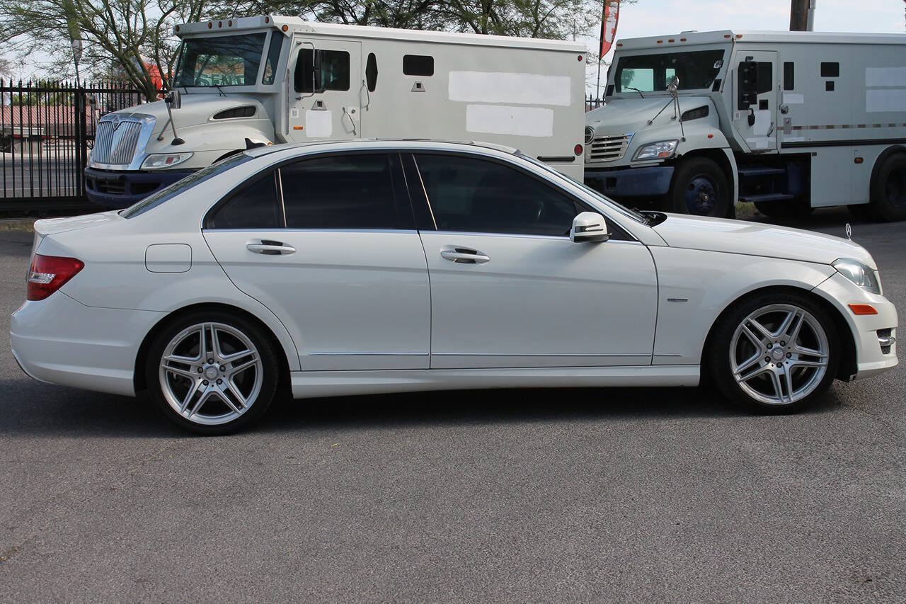 Used 2012 Mercedes-Benz C 250 Sedan image 9