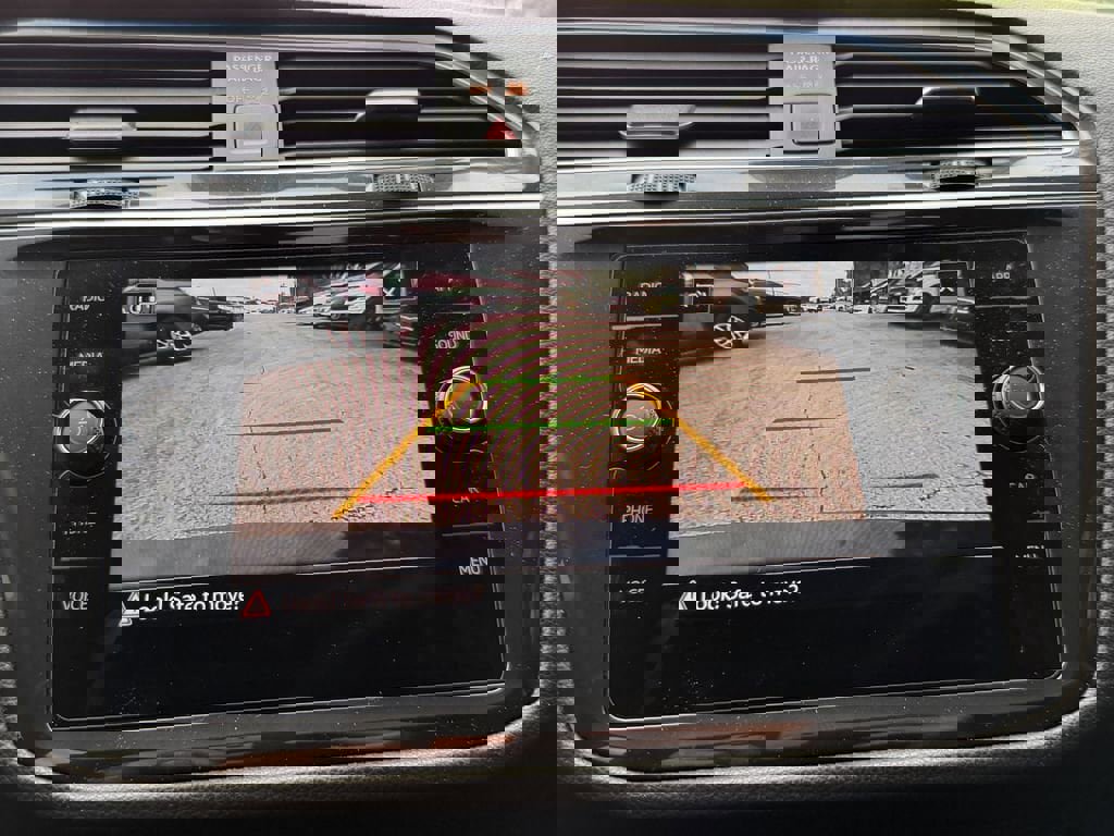 Used 2024 Volkswagen Tiguan S image 25