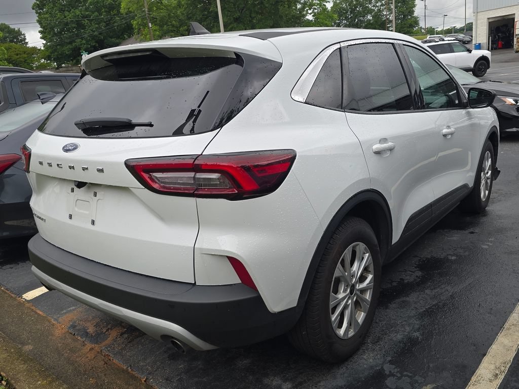 Used 2024 Ford Escape Active FWD image 8