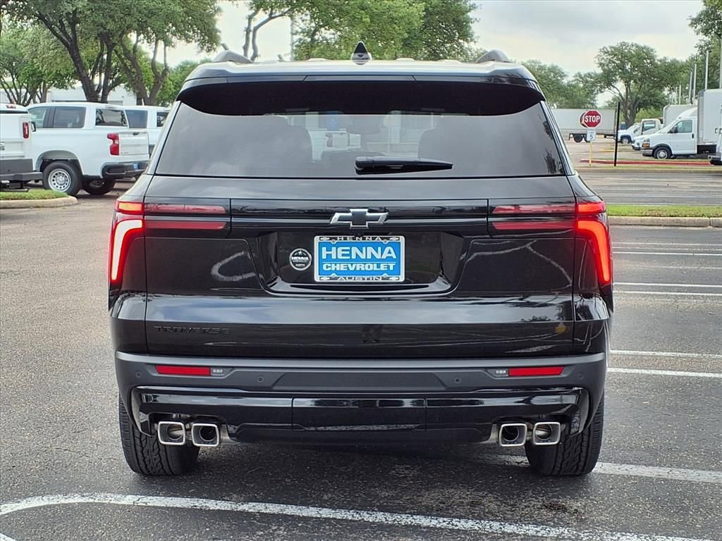 New 2026 Chevrolet Traverse LT w/ Midnight/Sport Edition image 6