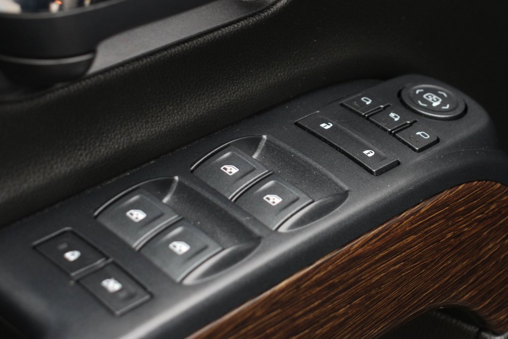 Used 2018 GMC Sierra 3500 Denali w/ Duramax Plus Package image 11