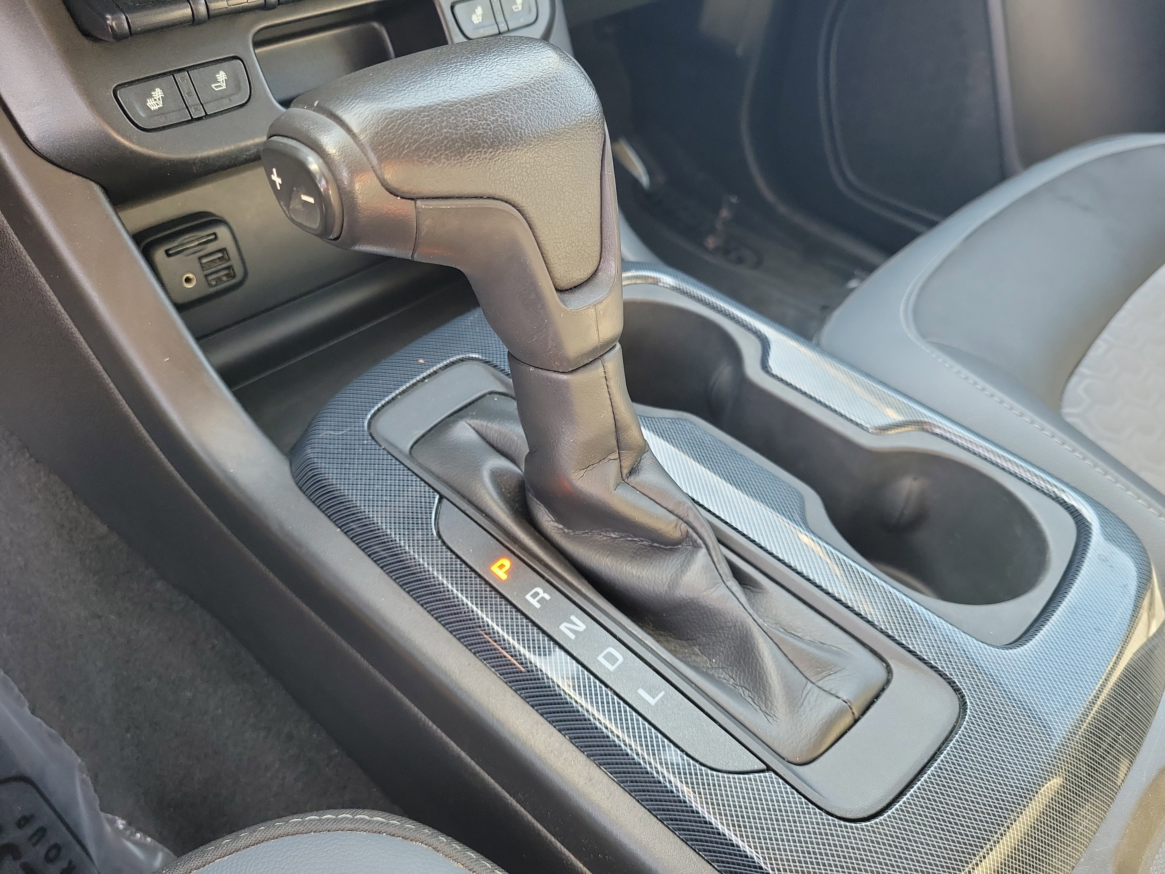 Used 2021 Chevrolet Colorado Z71 w/ Safety Package image 11