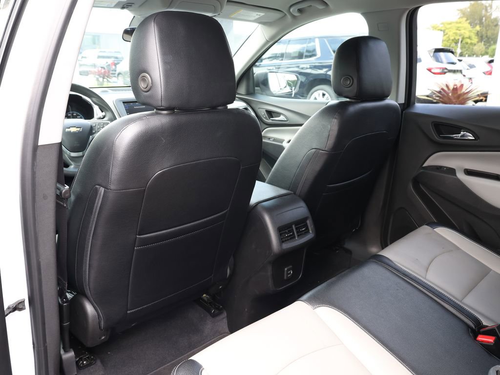 Used 2019 Chevrolet Equinox LS w/ LS Convenience Package image 16