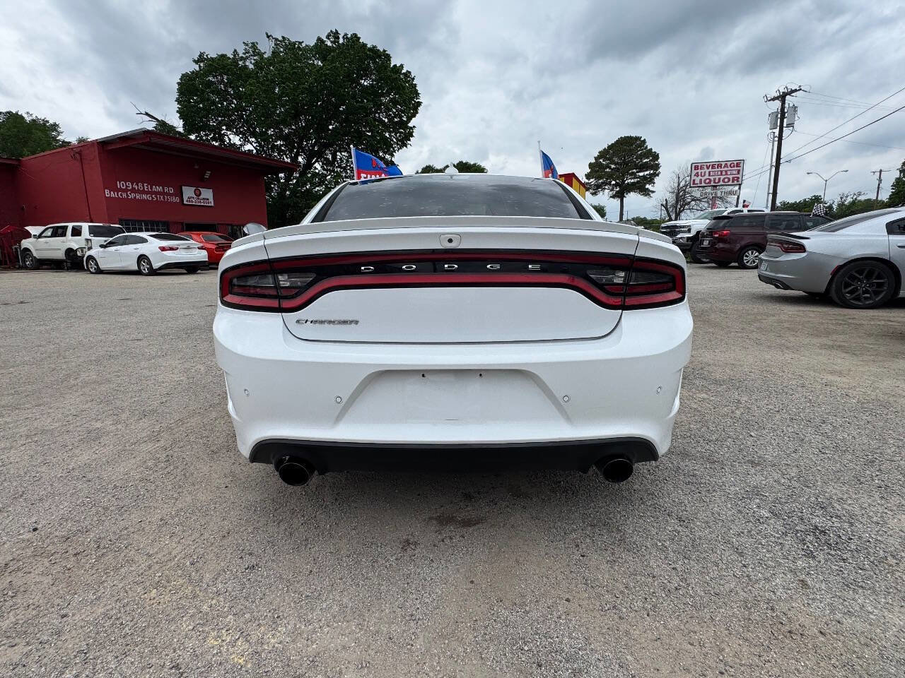 Used 2018 Dodge Charger SXT Plus RWD image 5
