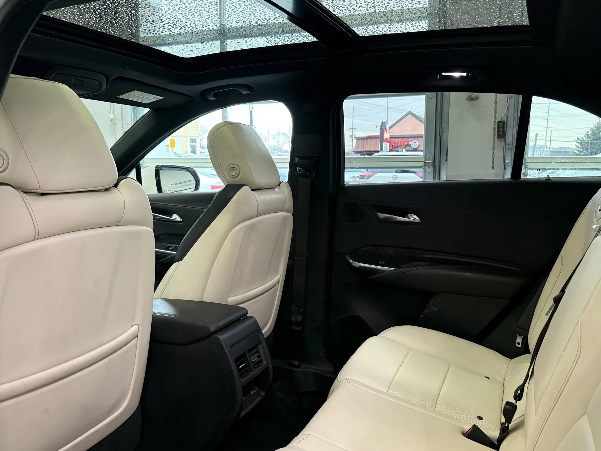 Used 2021 Cadillac XT4 Sport image 26