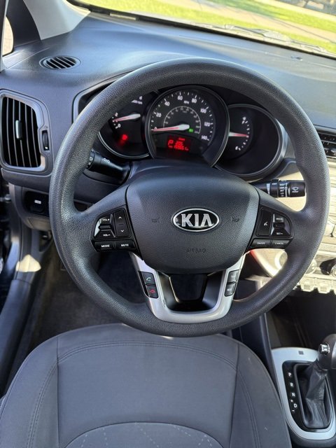 Used 2013 Kia Rio EX image 16