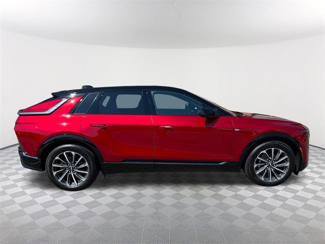 Used 2025 Cadillac Lyriq Sport image 4