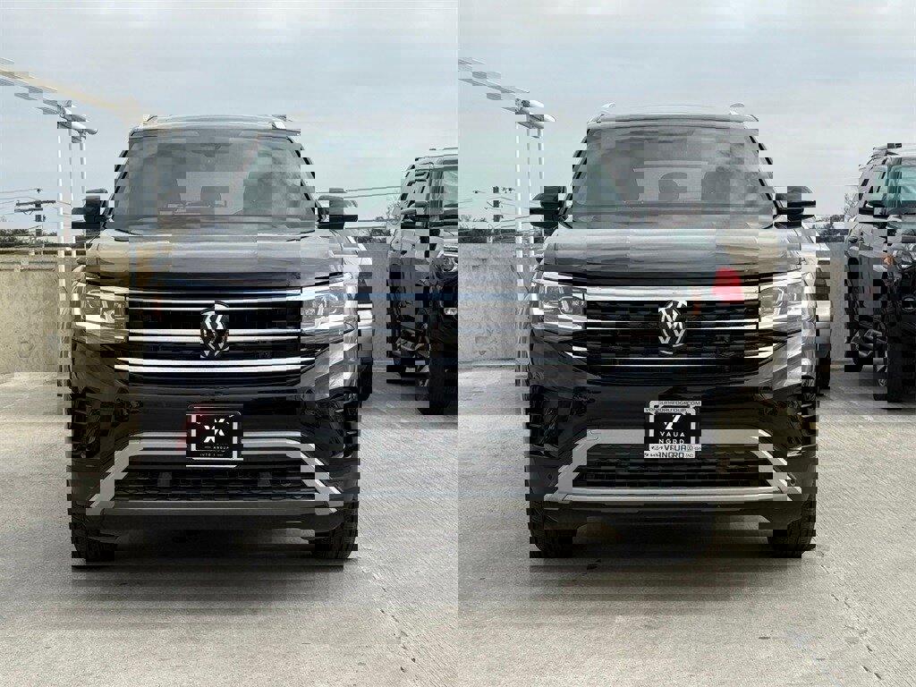 Used 2023 Volkswagen Atlas Cross Sport SE w/ Panoramic Sunroof Package image 5