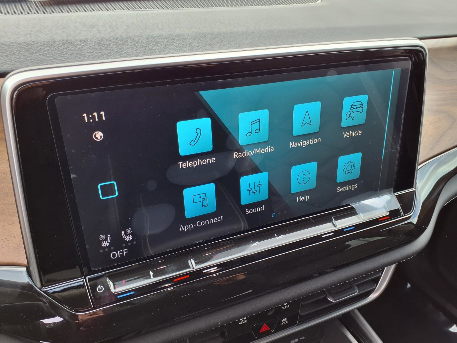 New 2026 Volkswagen Atlas SE image 15