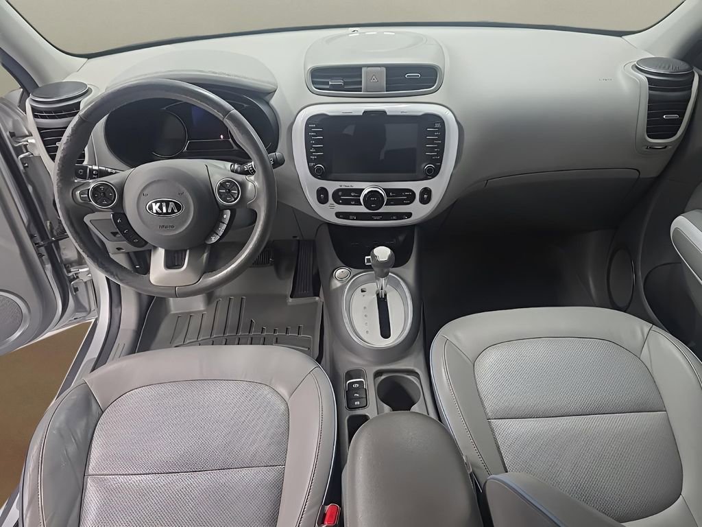 Used 2017 Kia Soul EV + w/ Sun & Fun Package image 21