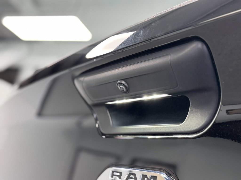 Used 2022 RAM 3500 Tradesman image 30