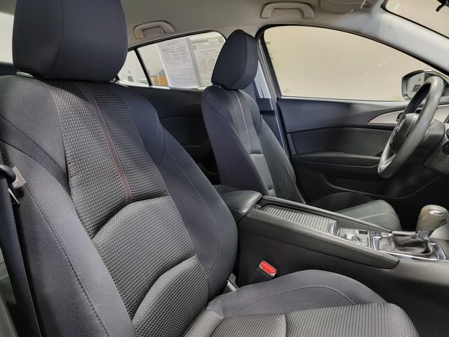 Used 2017 MAZDA MAZDA3 Sport w/ Preferred Equipment Package FWD image 16