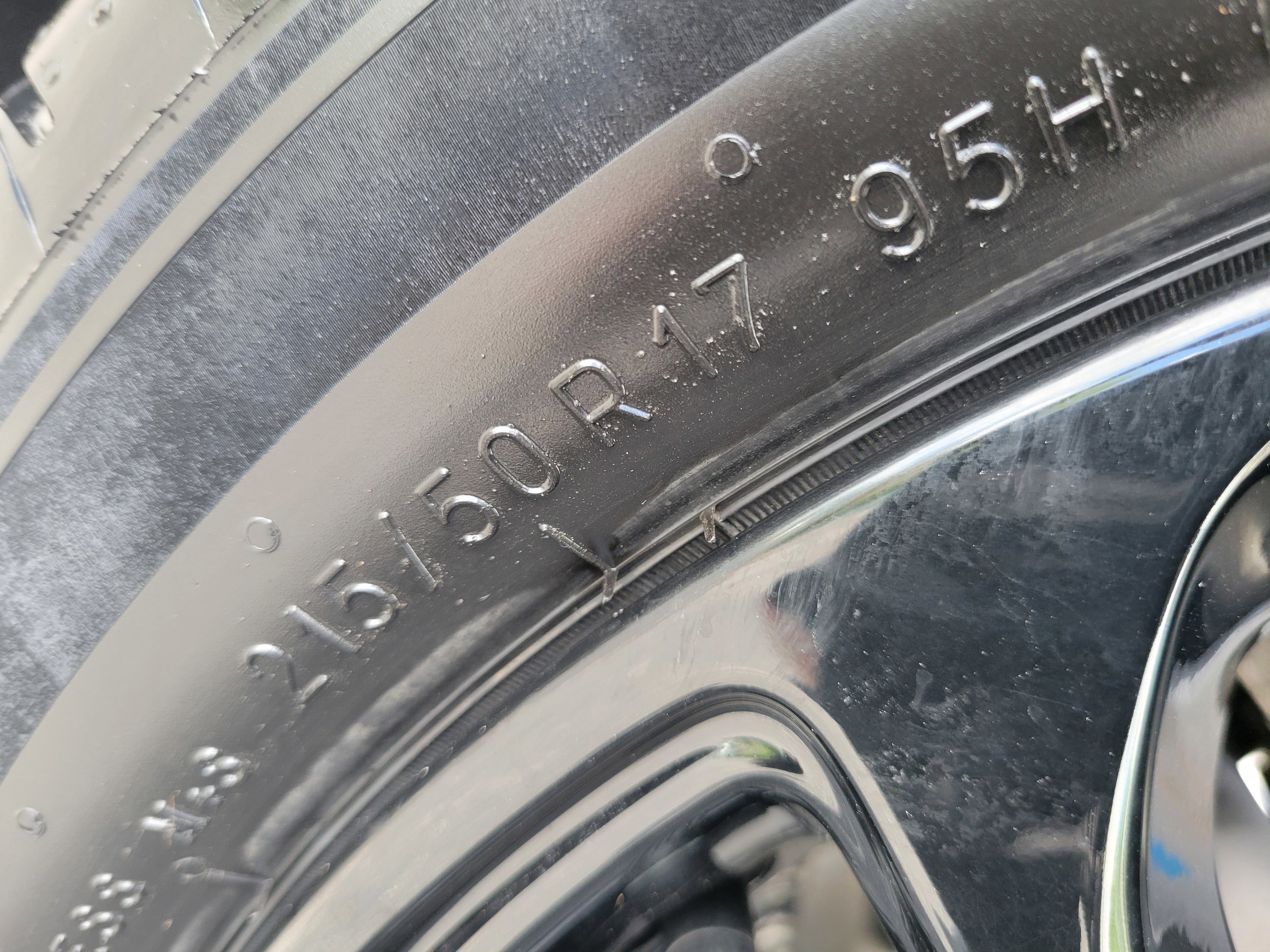 New 2027 Chevrolet Bolt RS w/ Technology Package image 38