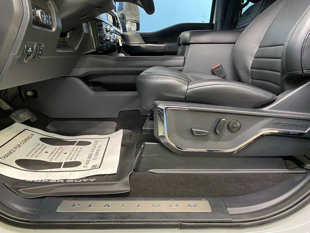 New 2026 Ford F250 Platinum image 16