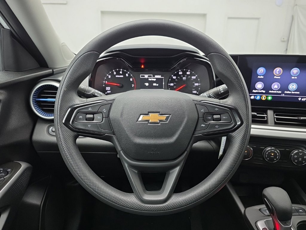 Used 2024 Chevrolet Trax LS FWD image 24