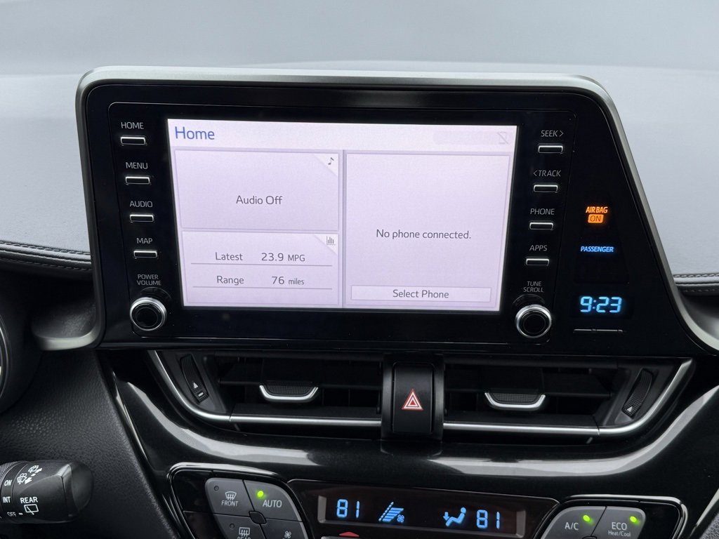 Used 2019 Toyota C-HR LE image 39