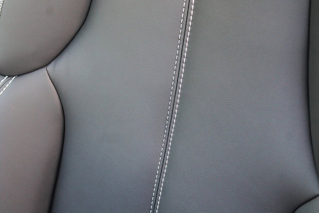 Used 2025 Cadillac Optiq Sport 1 image 26