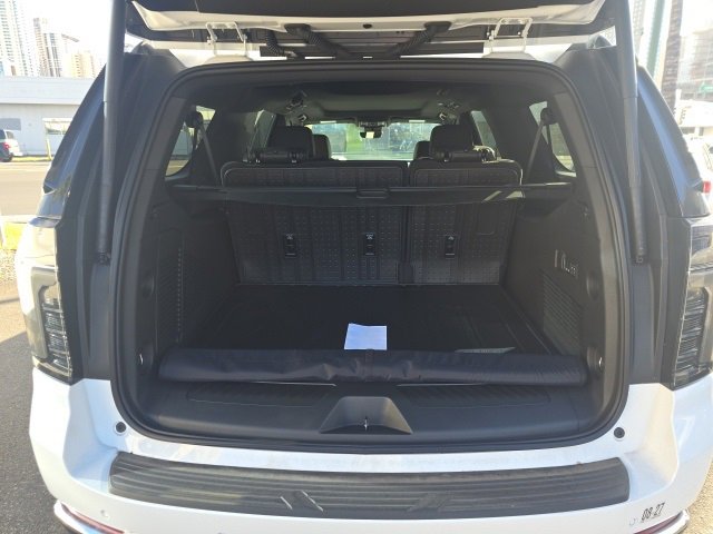 New 2025 Chevrolet Suburban LT w/ Advanced Technology Package image 5