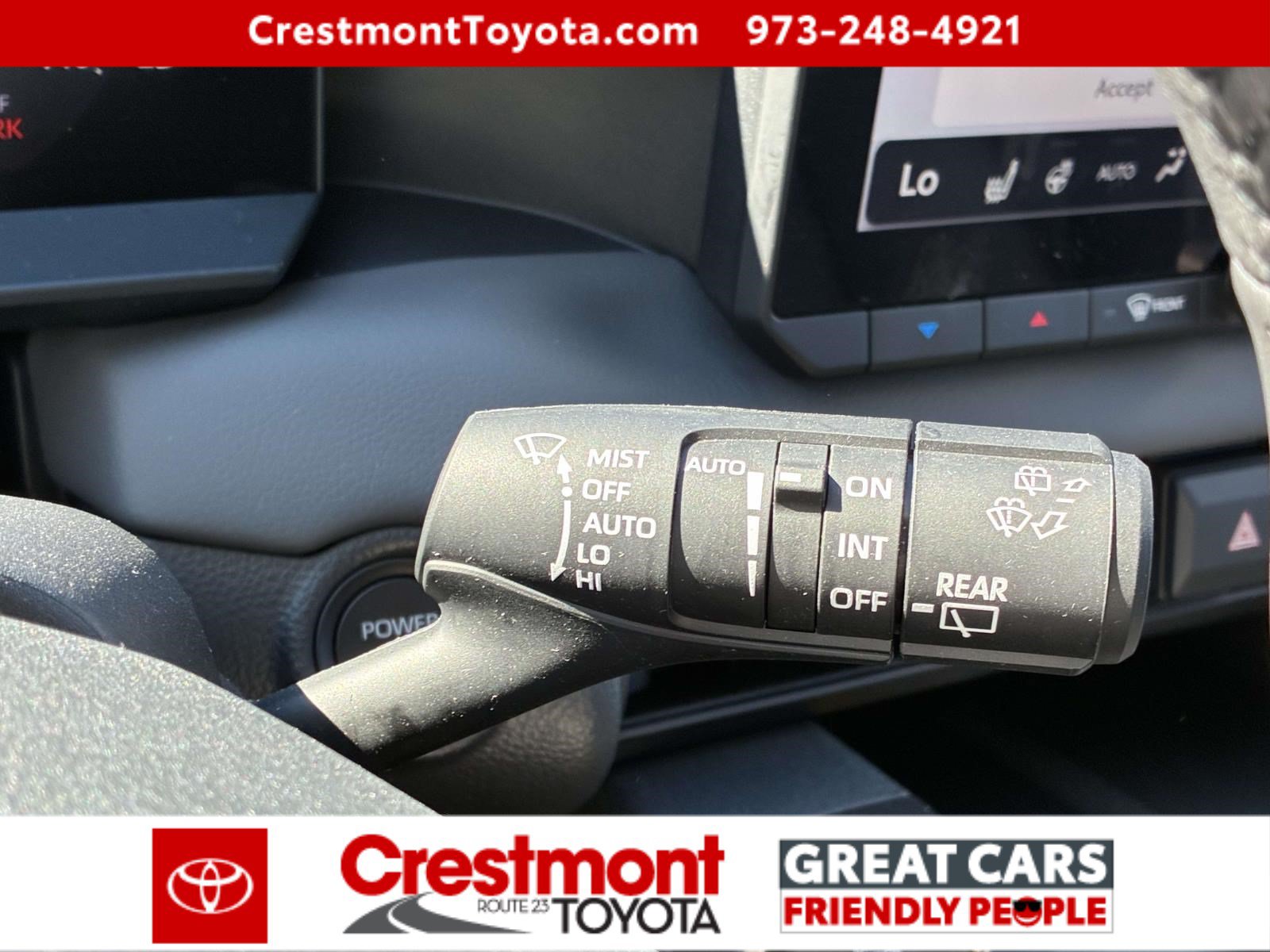 Used 2026 Toyota RAV4 XLE Premium w/ Weather Package AWD/4WD image 19