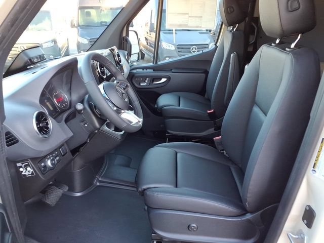 New 2026 Mercedes-Benz Sprinter 2500 image 15