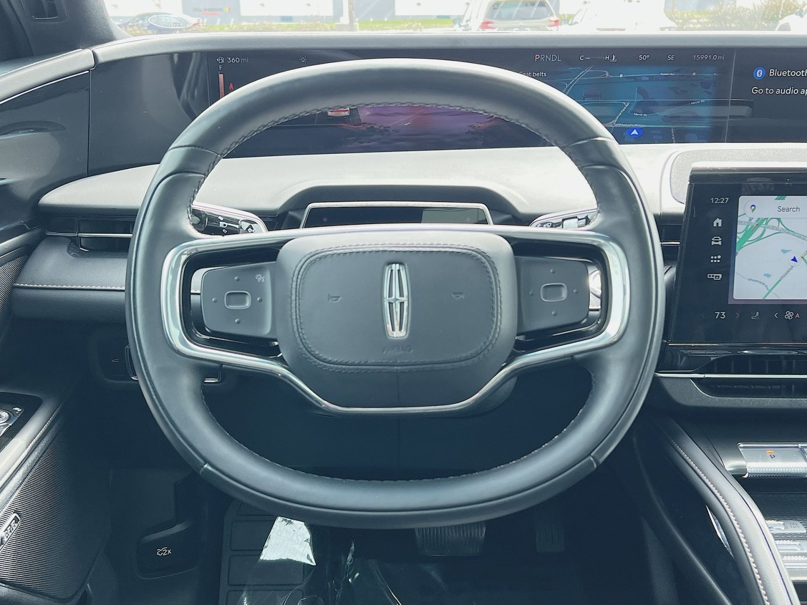 Used 2024 Lincoln Nautilus Premier w/ Equipment Group 102A image 16