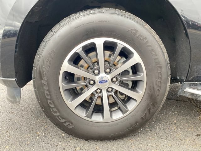 Used 2021 Ford Expedition XLT AWD/4WD image 21