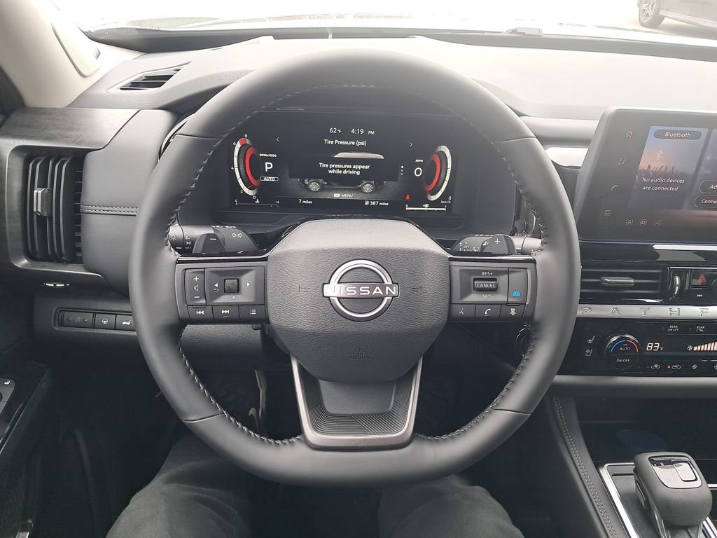 New 2026 Nissan Pathfinder Platinum w/ Lighting Package image 15