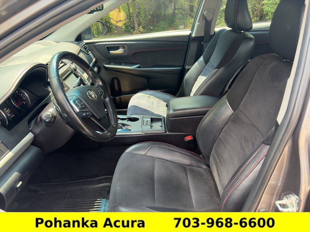 Used 2016 Toyota Camry XSE w/ Protection Package (Q2) FWD image 17