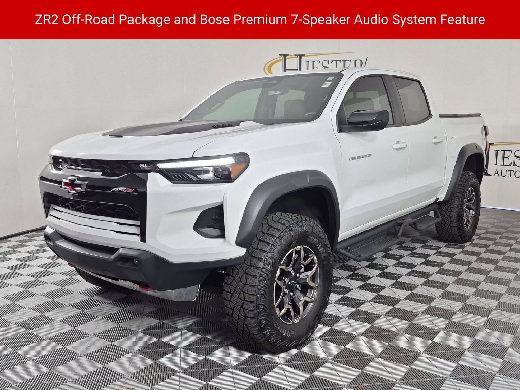 Certified 2025 Chevrolet Colorado ZR2 w/ Technology Package AWD/4WD image 10