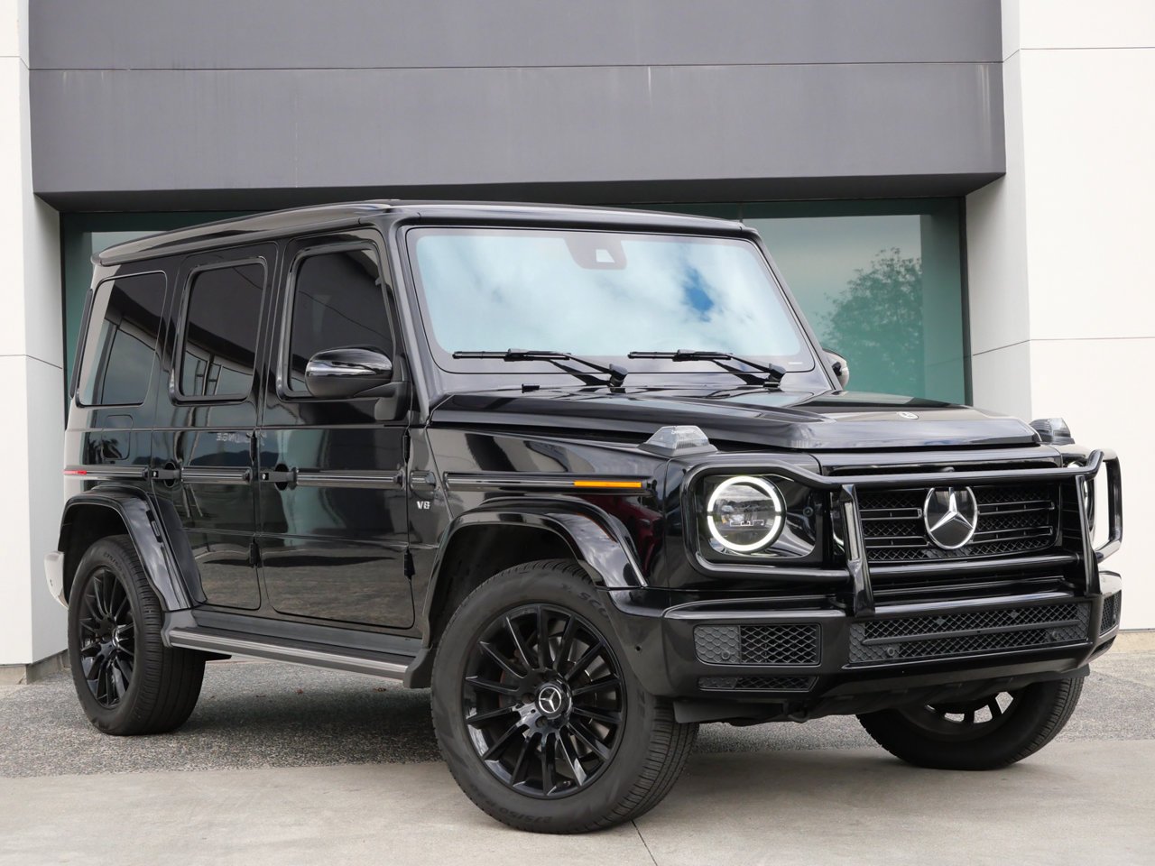Used 2023 Mercedes-Benz G 550 image 1