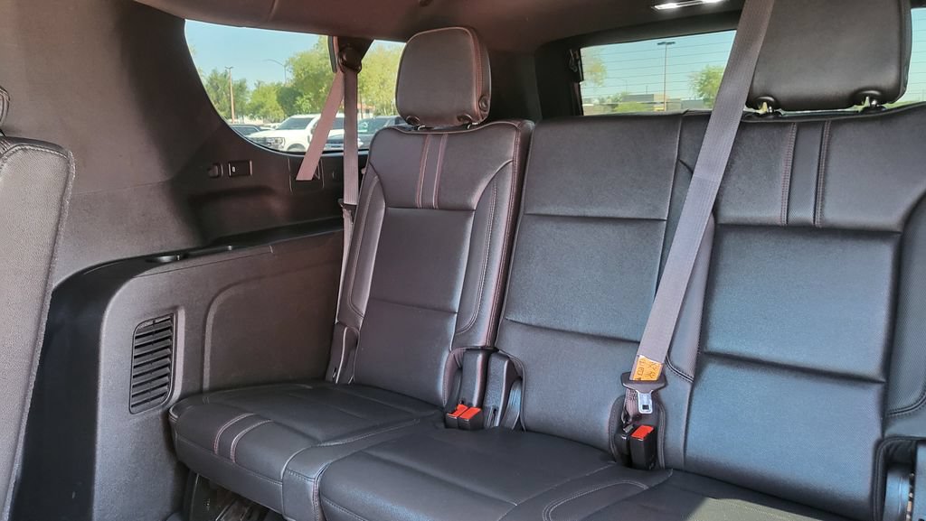 Used 2021 Chevrolet Suburban RST w/ Rear Media and Nav Package AWD/4WD image 25
