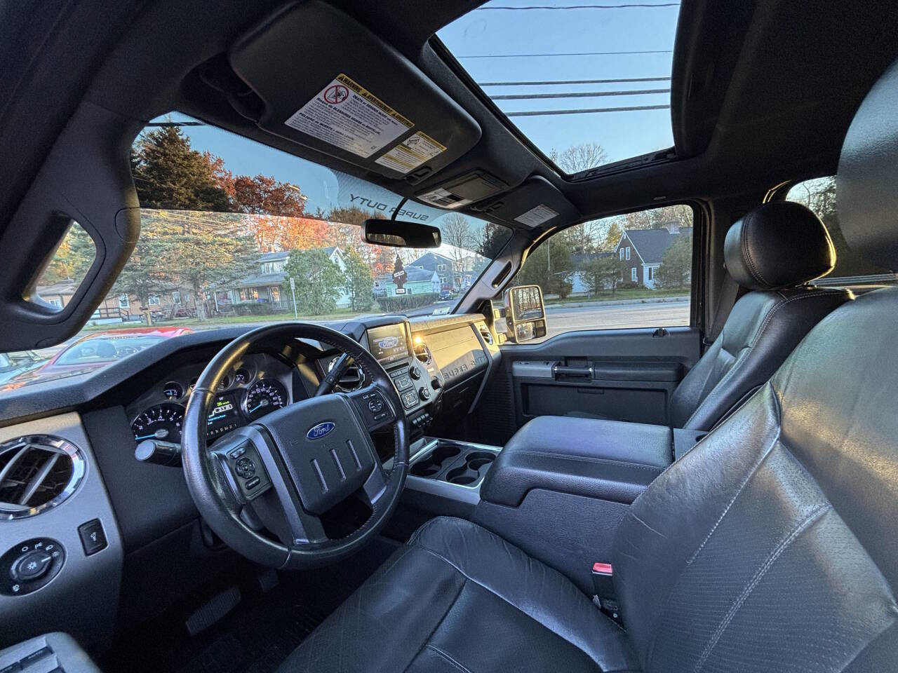 Used 2014 Ford F250 Lariat w/ Lariat Ultimate Package image 8