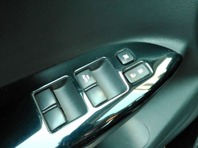 Used 2024 Mitsubishi Eclipse Cross LE image 33