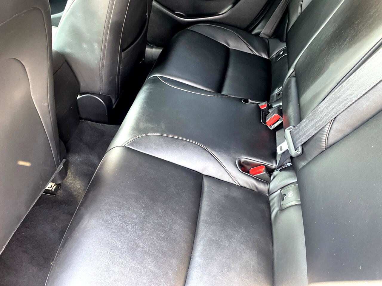 Used 2020 MAZDA MAZDA3 Hatchback image 8