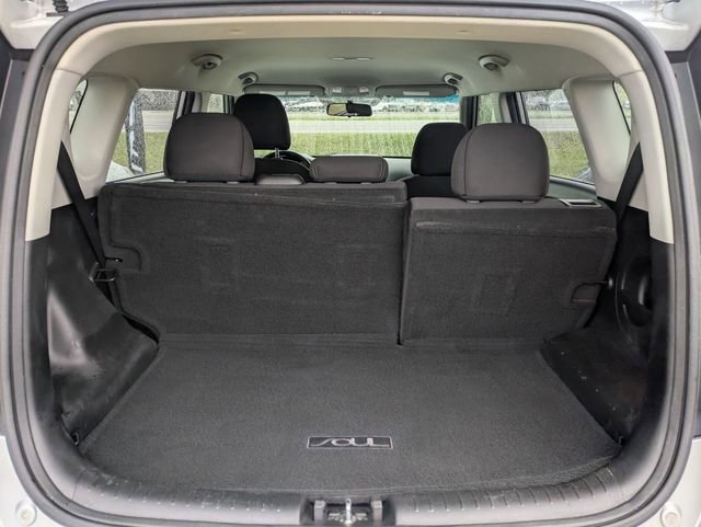 Used 2017 Kia Soul FWD image 20