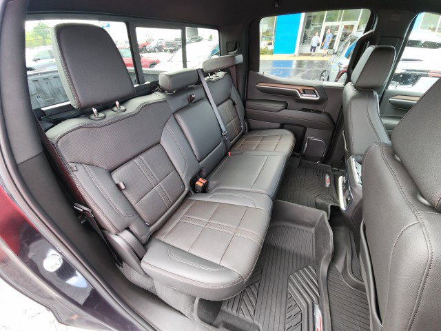 Used 2022 Chevrolet Silverado 1500 High Country w/ Z71 Off-Road Package image 18