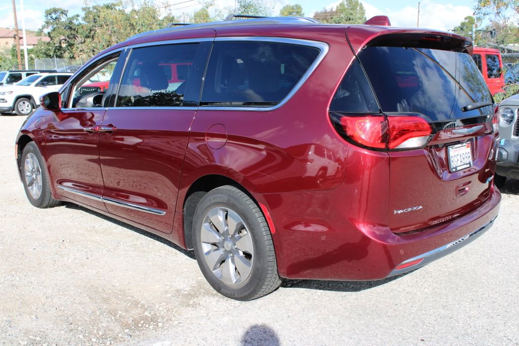 Used 2018 Chrysler Pacifica Limited w/ Advanced Safetytec Group image 6