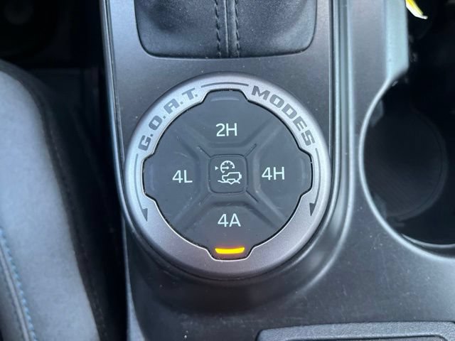 Used 2022 Ford Bronco Black Diamond w/ Sasquatch Package AWD/4WD image 15