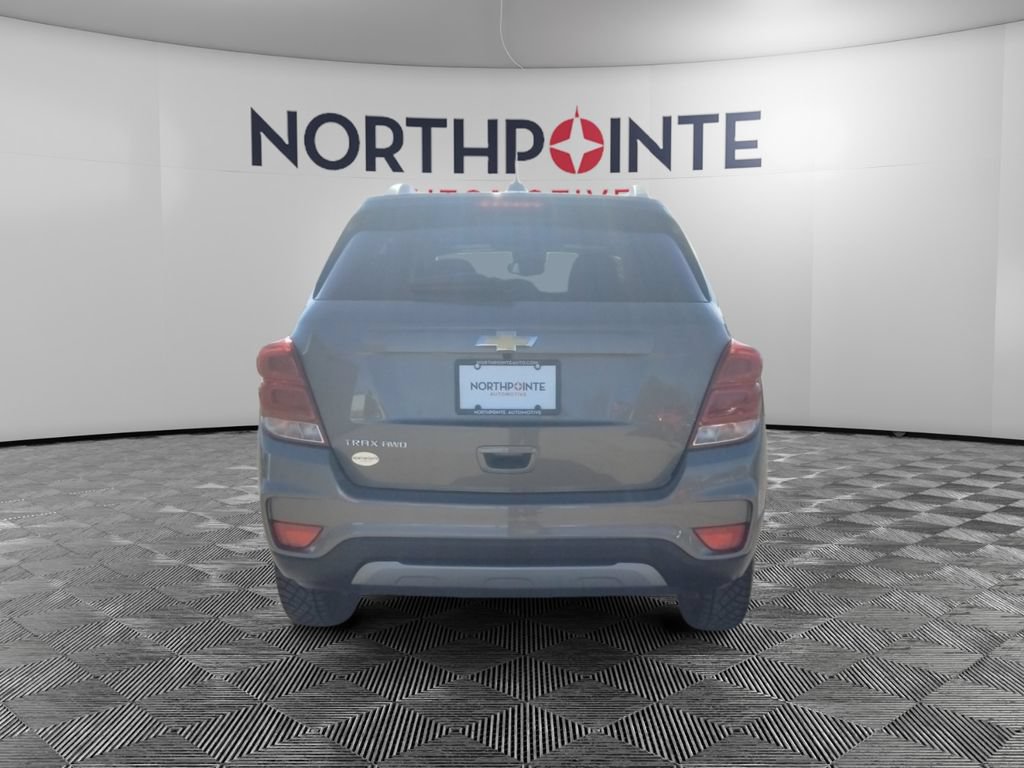 Used 2022 Chevrolet Trax LT w/ LT Convenience Package AWD/4WD image 5