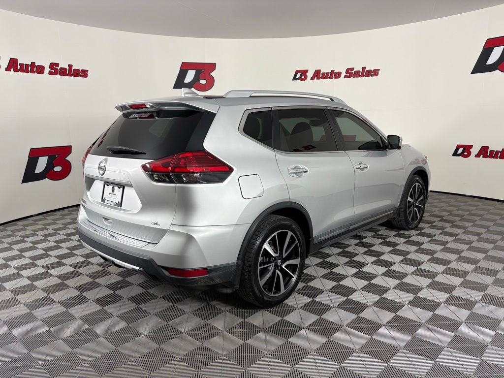 Used 2017 Nissan Rogue SL w/ SL Premium Package FWD image 8