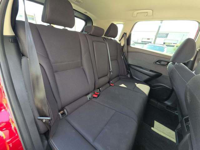 Used 2023 Nissan Rogue S FWD image 16