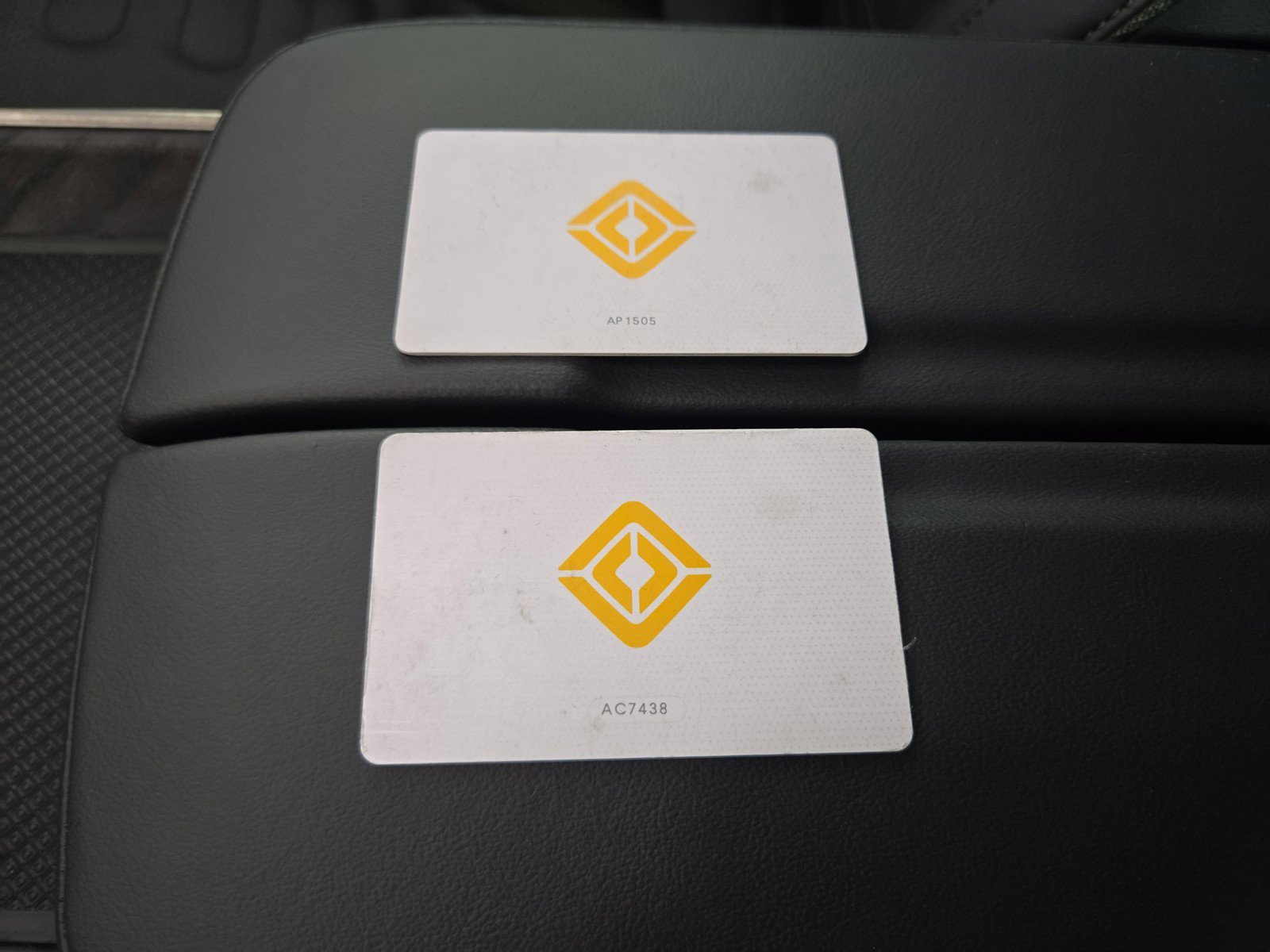 Used 2022 Rivian R1S Launch Edition image 31