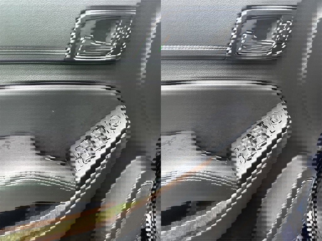 Used 2019 Chevrolet Tahoe LS image 15