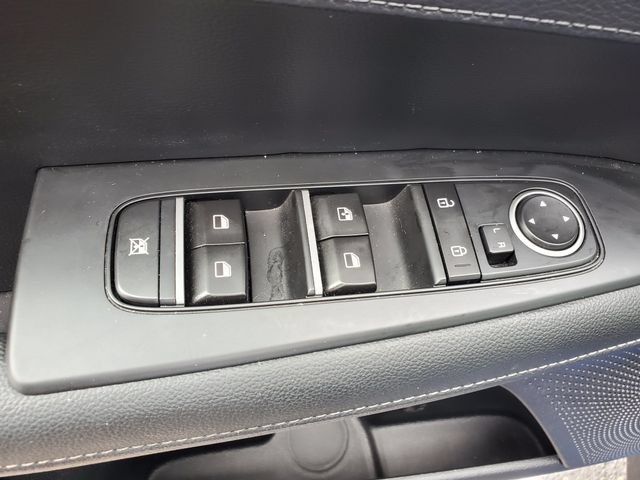 Used 2024 Kia Forte GT-Line FWD image 13