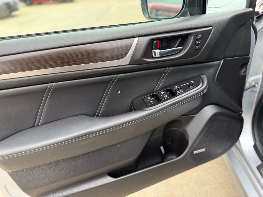 Used 2019 Subaru Legacy 2.5i Limited w/ Popular Package #2A image 24