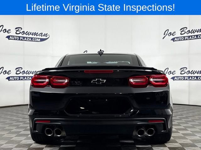 Used 2021 Chevrolet Camaro LT w/ Technology Package image 7